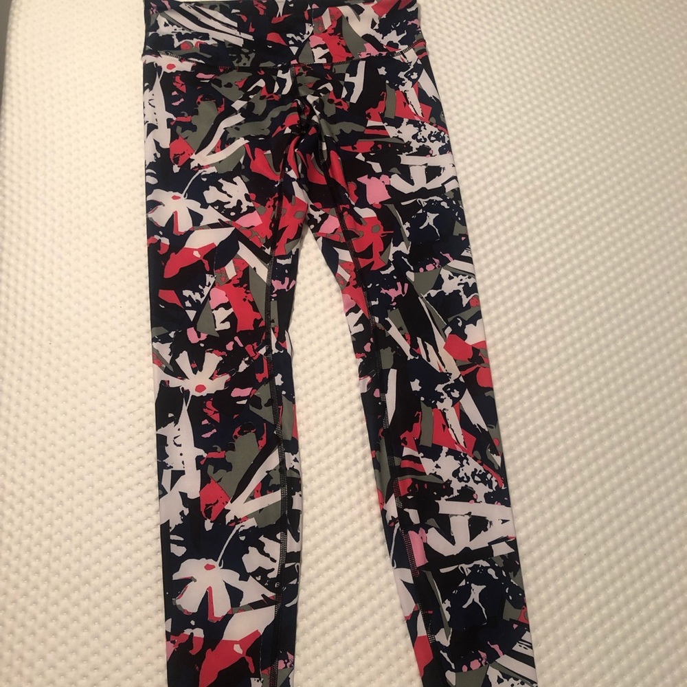 Workout pants